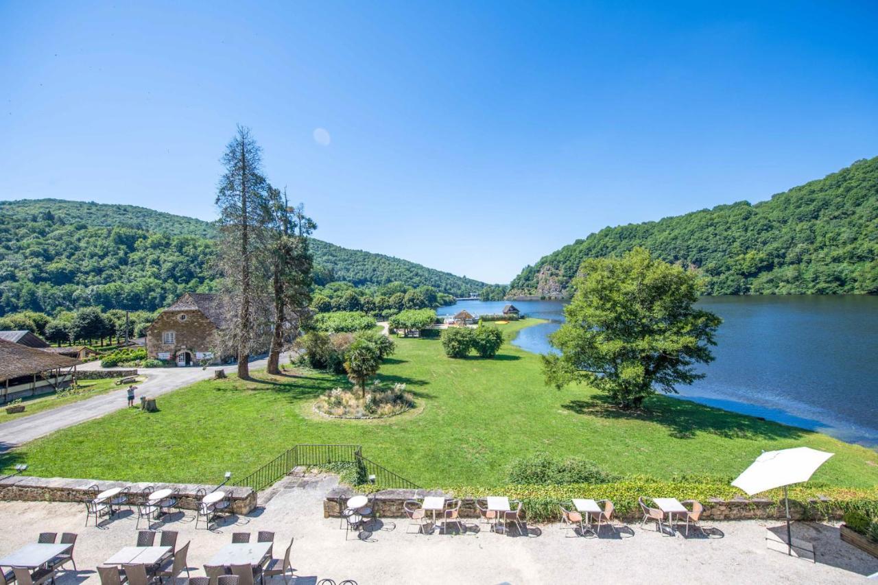 Camping Le château du gibanel Saint-Martial-Entraygues Bagian luar foto