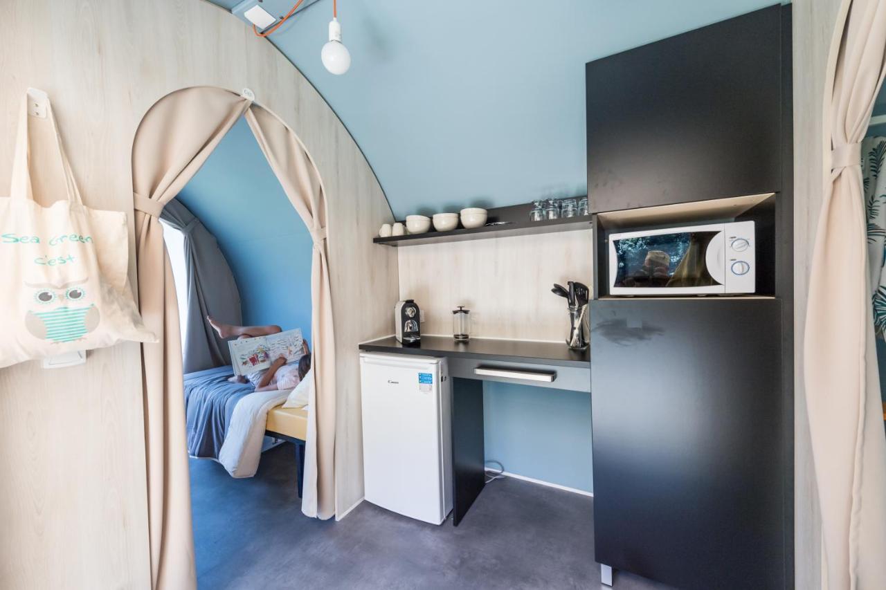 Camping Le château du gibanel Saint-Martial-Entraygues Bagian luar foto