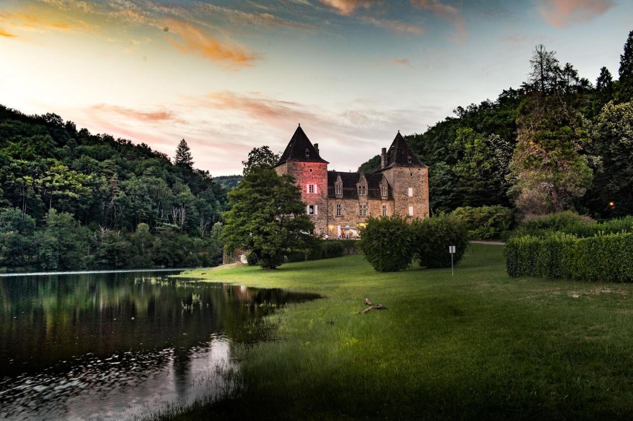 Camping Le château du gibanel Saint-Martial-Entraygues Bagian luar foto